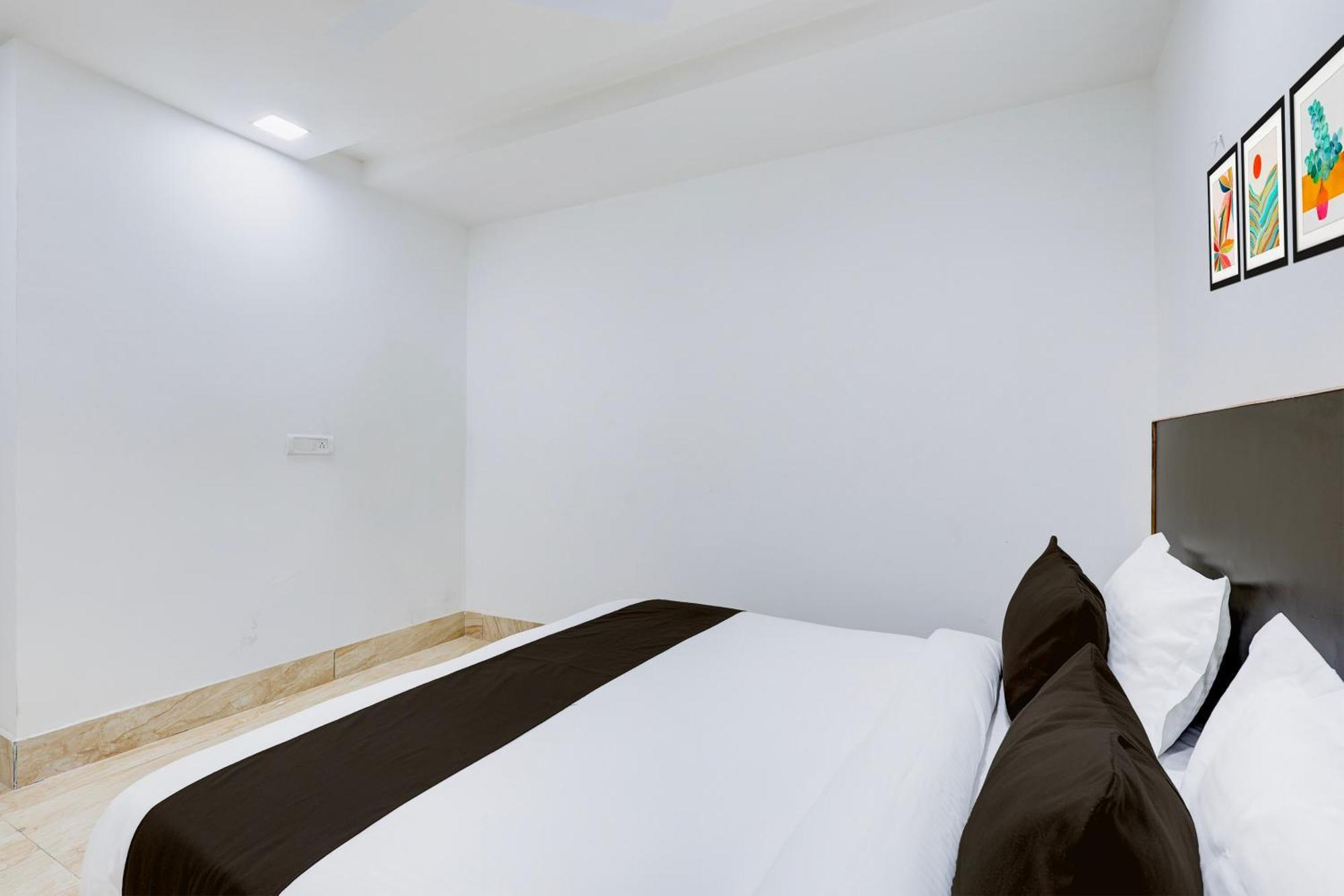 O Grand Heights Hotel New Delhi